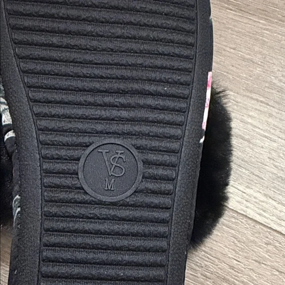 Victoria's Secret Black Floral Slippers - Picture 5 of 6